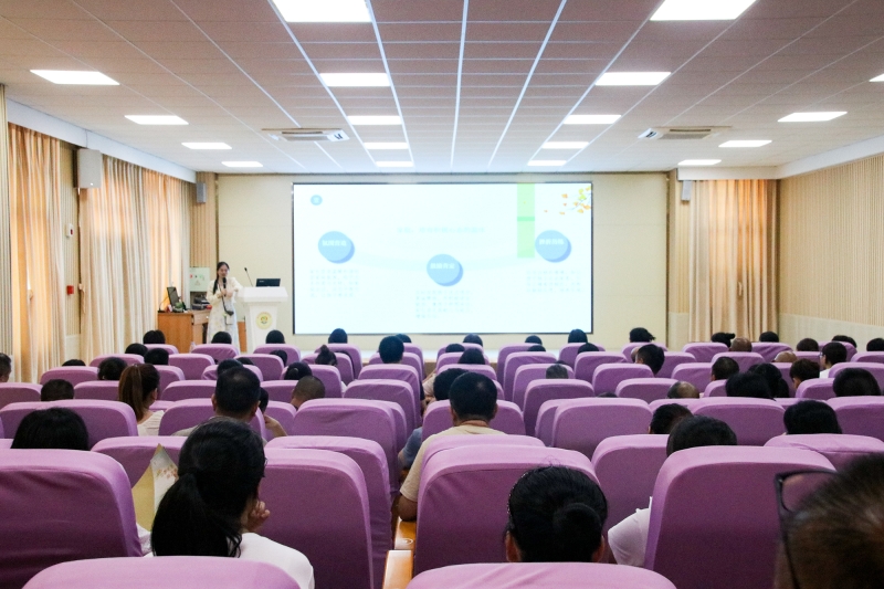 聚焦心育礼育 共绘特教学生成长蓝图—— 泉州市特殊教育学校举办学期末家长心理专题讲座及家长会